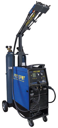 Poste de soudage TIG-MIG-MAG &agrave; double impulsion avec 3 torches